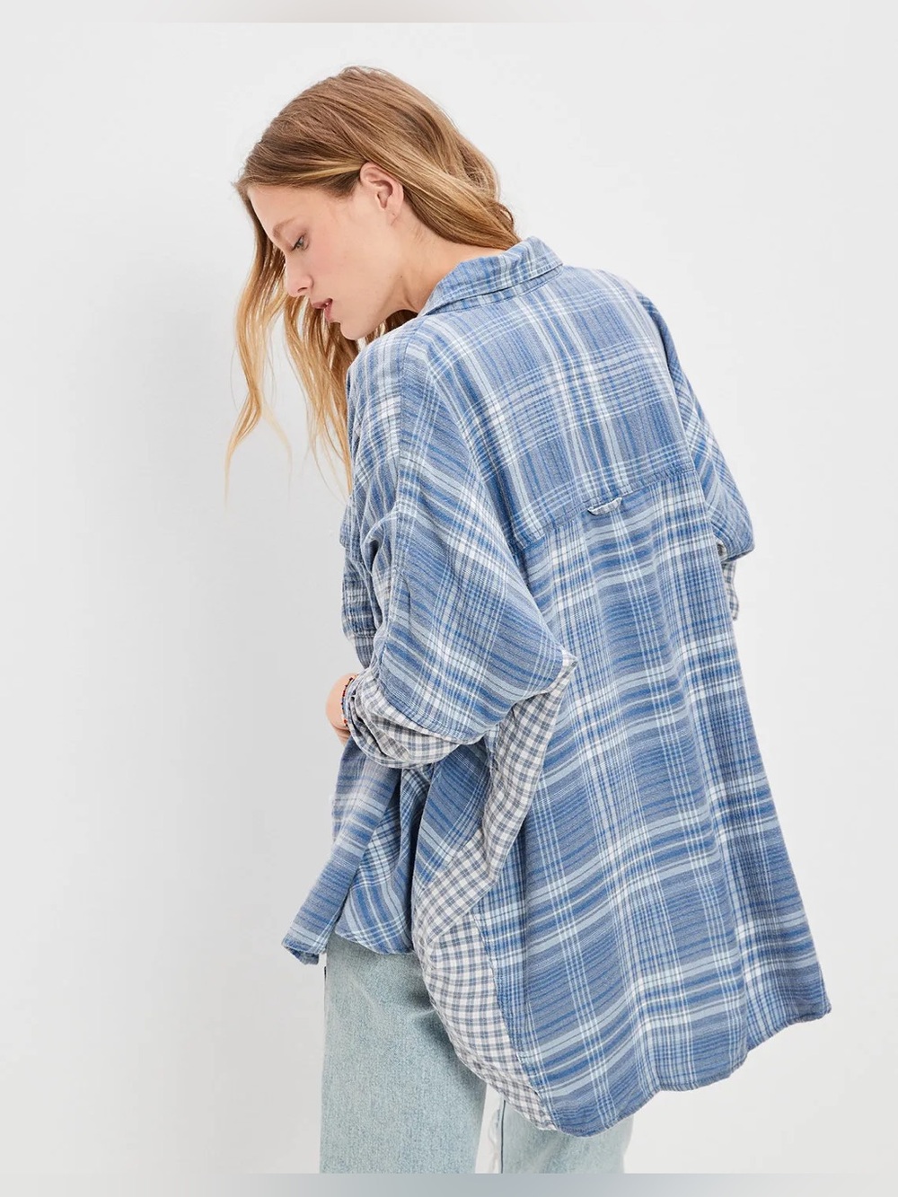 American Eagle Oversized Big Hug Light Blue Plaid  button down Shirt